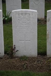 Nine Elms British Cemetery - Jones, John